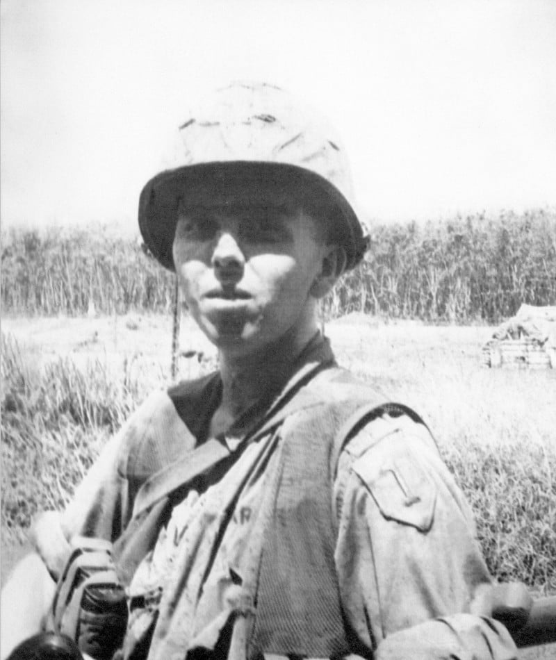 Robert F. Strykerの資料写真
